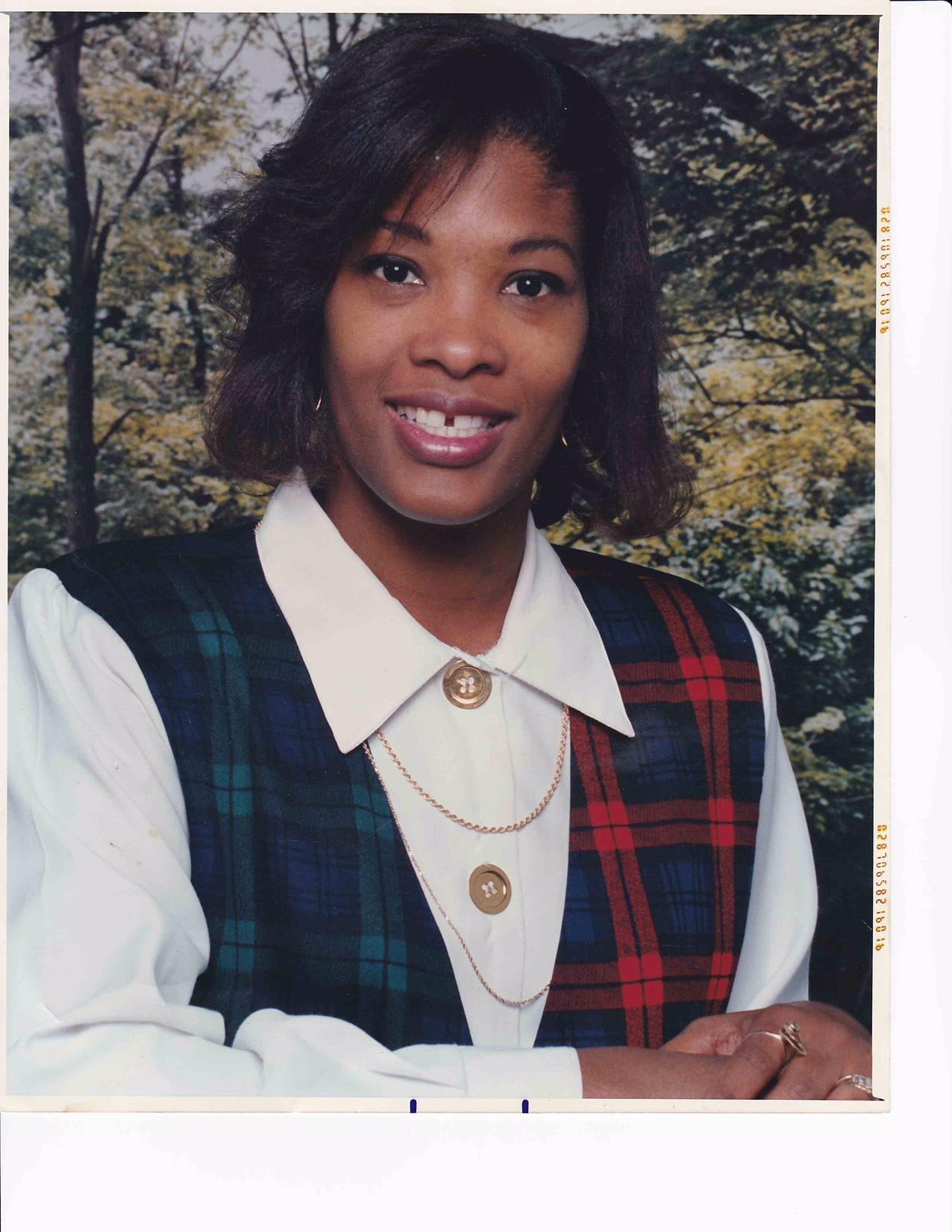 Obituary of Valencia Annette Woodard-Are