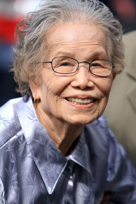 Obituary of Ngoc Thuy Boi