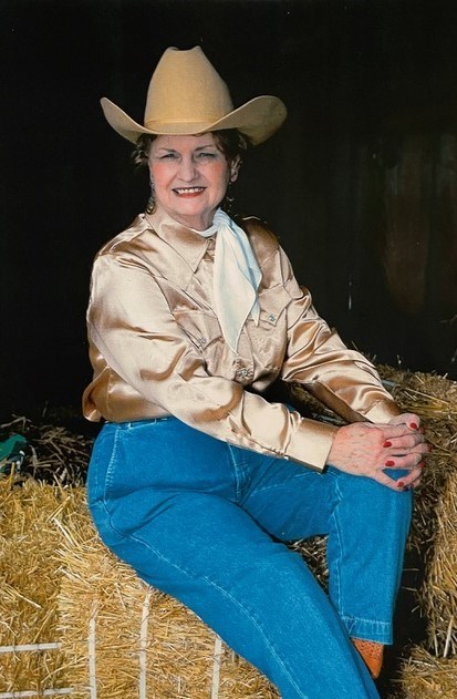 Obituary of Beverly Head Moore