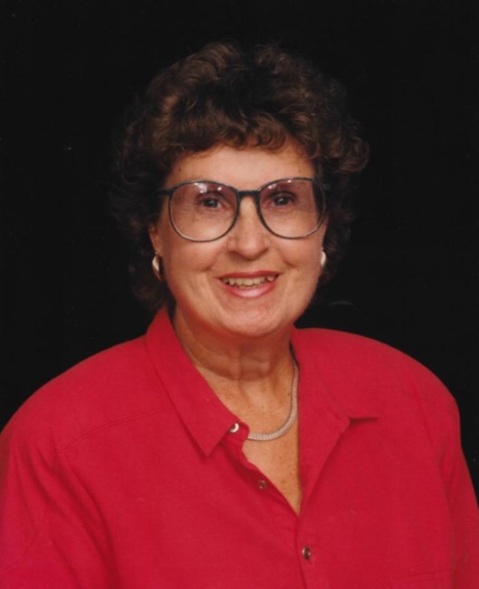 Obituary of Geraldine E Macy