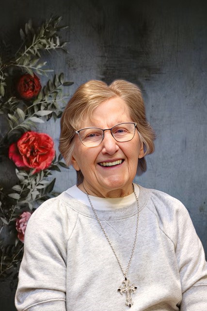 Obituary of Leona L Croissant