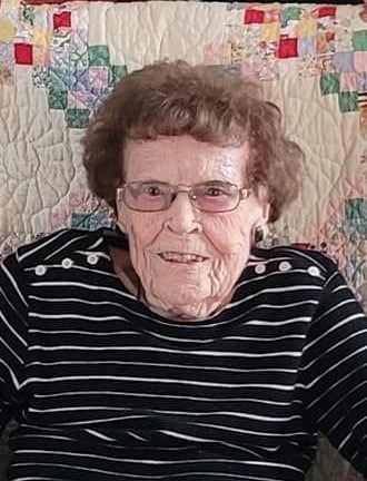 Obituary of Maxine B. Pfeiffer