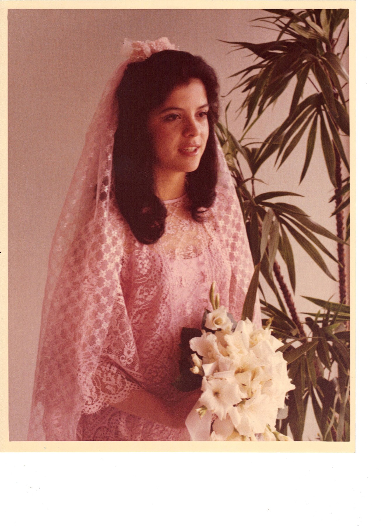 Obituary of Gloria Mary Hale