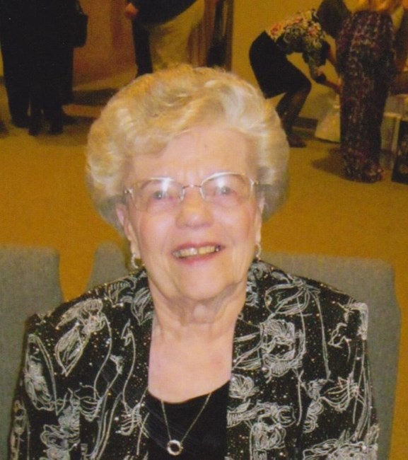 Obituary of Clara Beth Lahr