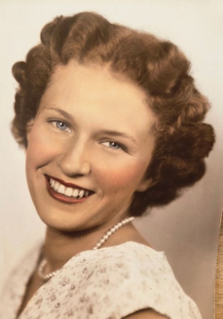 Obituario de Ms. Evelyn W. Ruffin