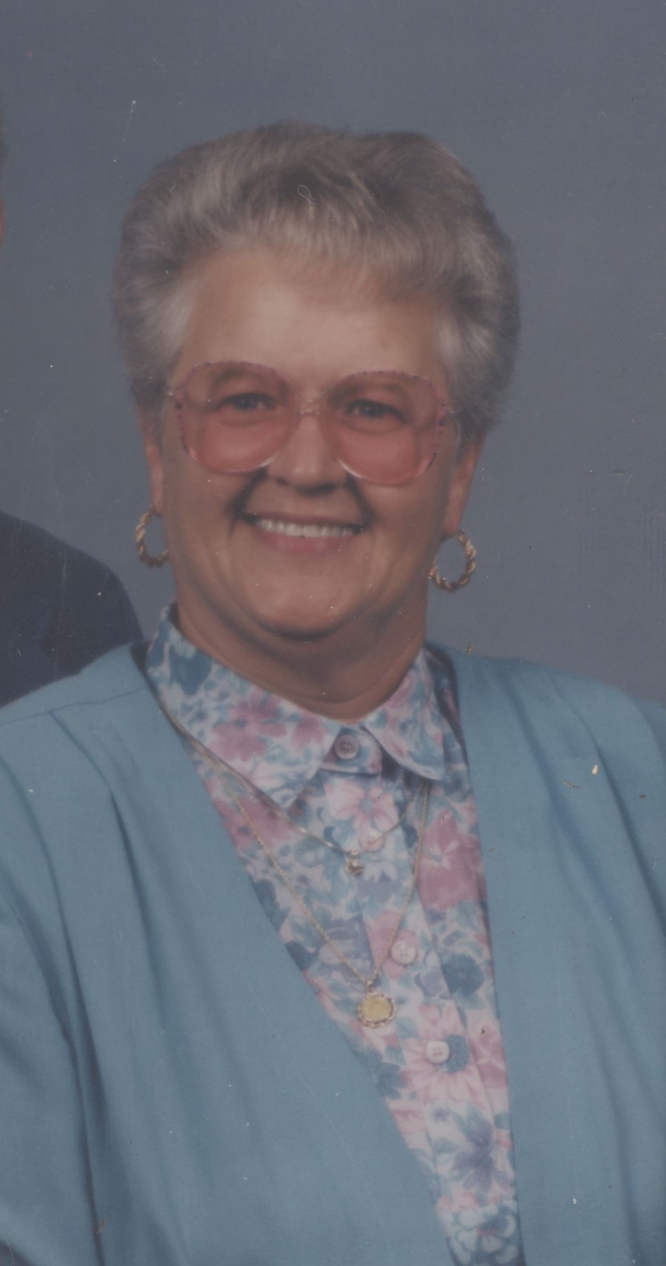 Obituary of Theresa Mueller