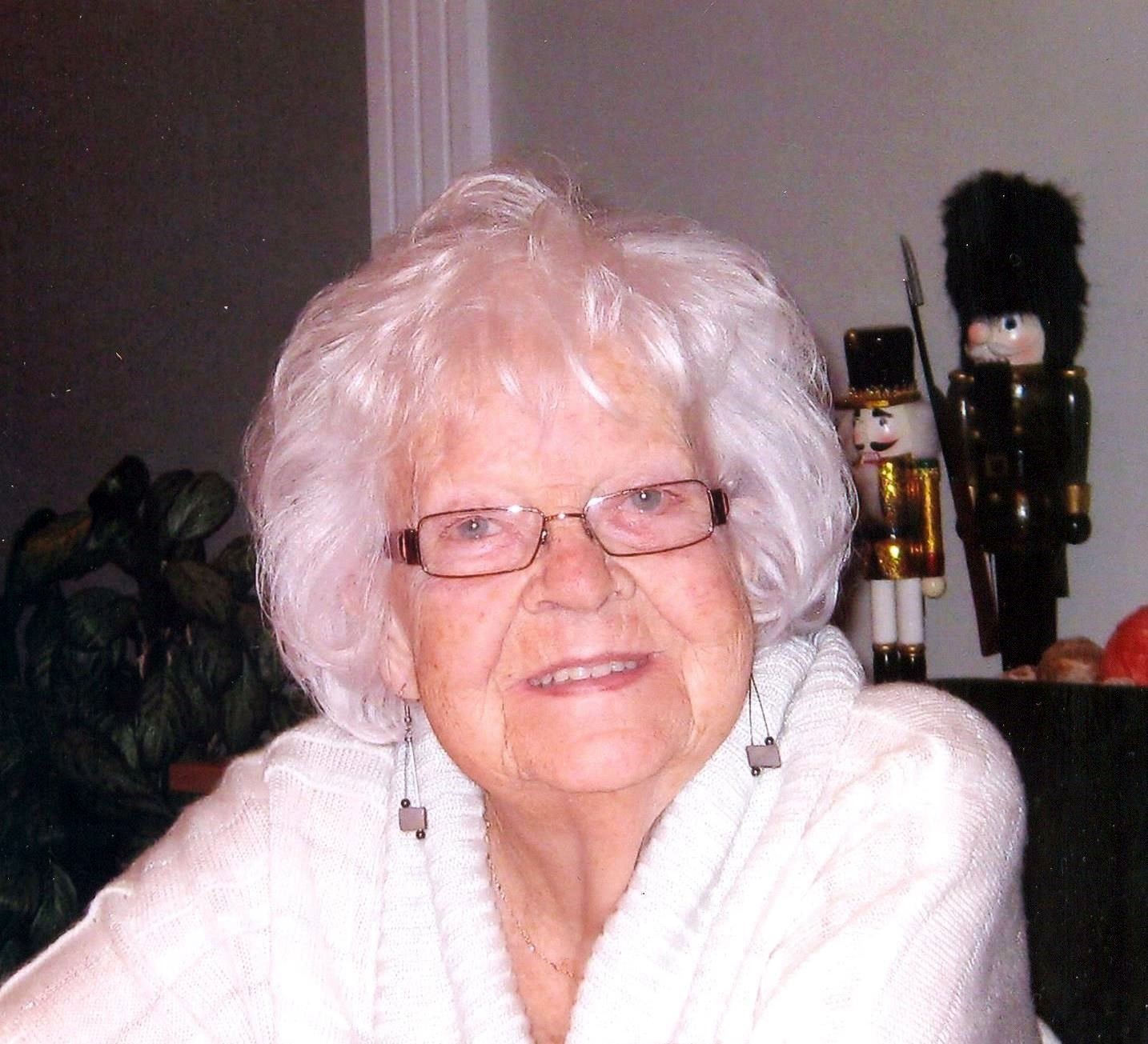 Mme Anita Bertrand Obituary Longueuil, QC