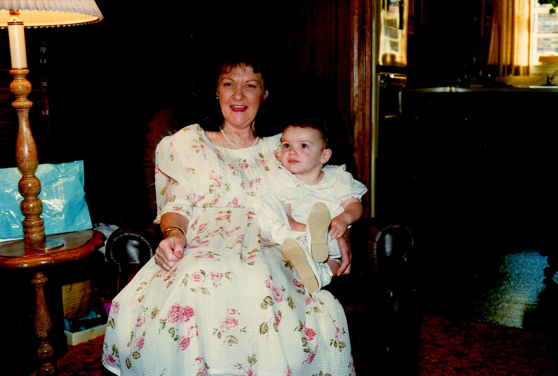 Obituary of Alma Perry Saunders