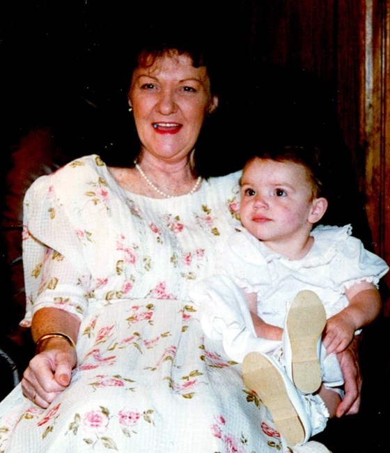 Obituary of Alma Perry Saunders