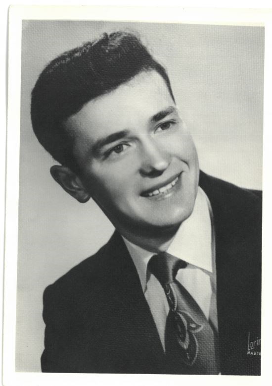 Obituary of Donald MacDonald