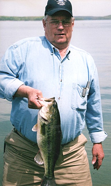 Obituary of Mr. Carl Eugene Kouns