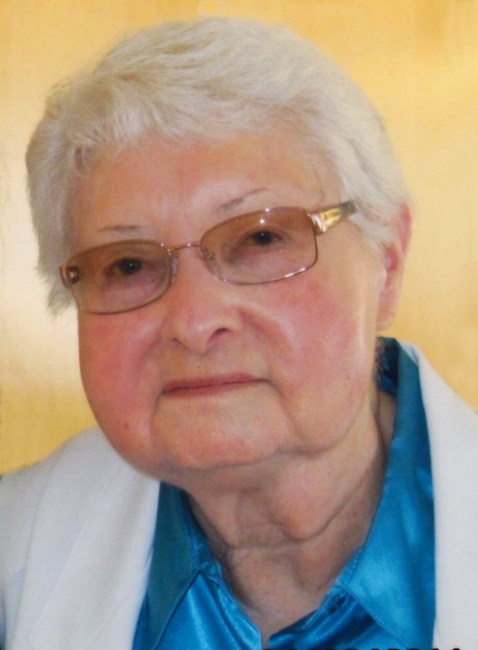 Obituary of Nadine Hughes