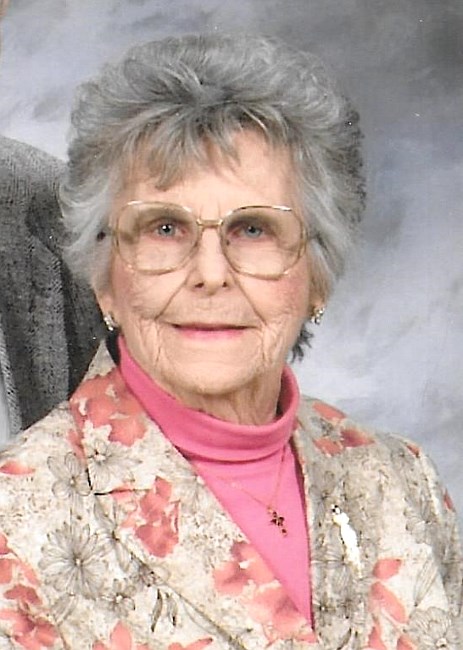 Obituary of Elizabeth Mae Halling