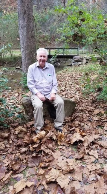 Obituary of Raymond C. Henderson