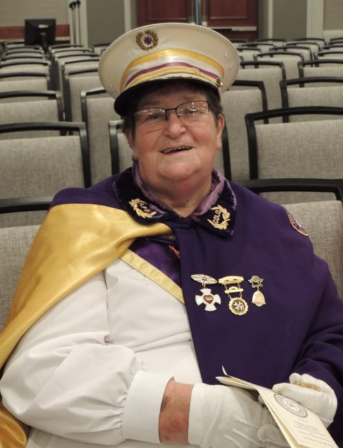 Obituary of Betty Evelyn Wrenfrow