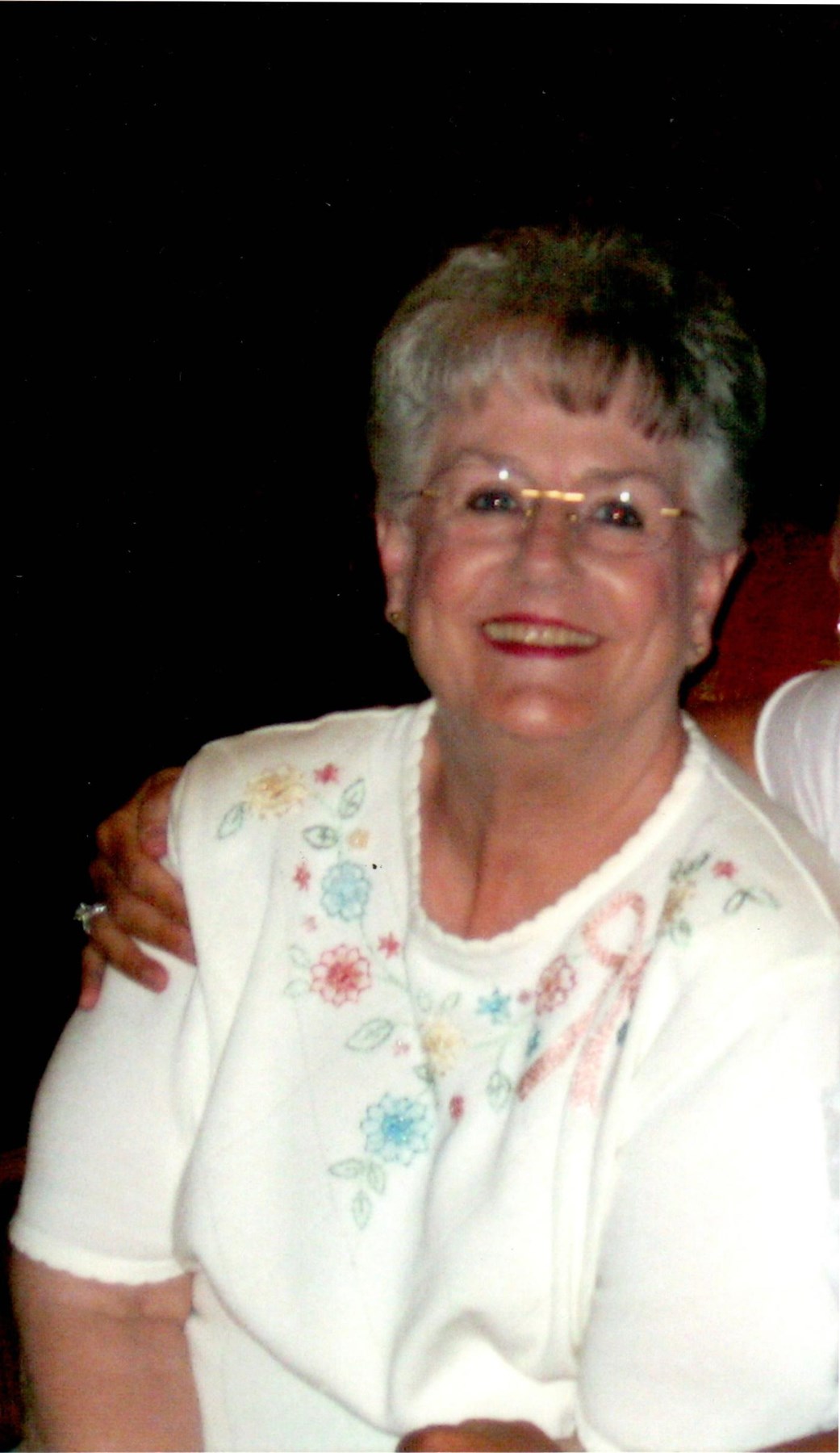 Obituary of Joan Nichols Llewellyn