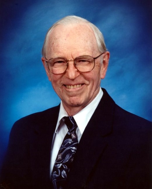 Obituario de Henry R. Moeller