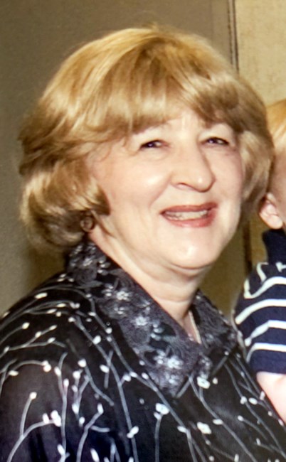 Obituary of Chloe Edwina Hansard