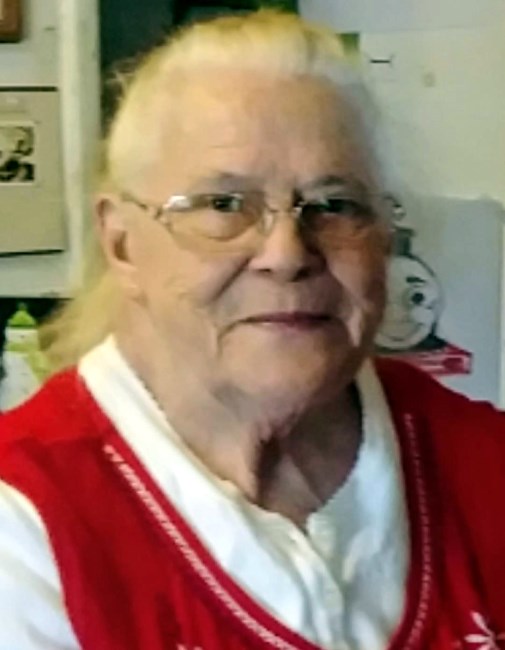 Obituario de Eleanor May Lowe