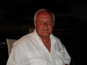 Obituary of Robert Edward Mahan