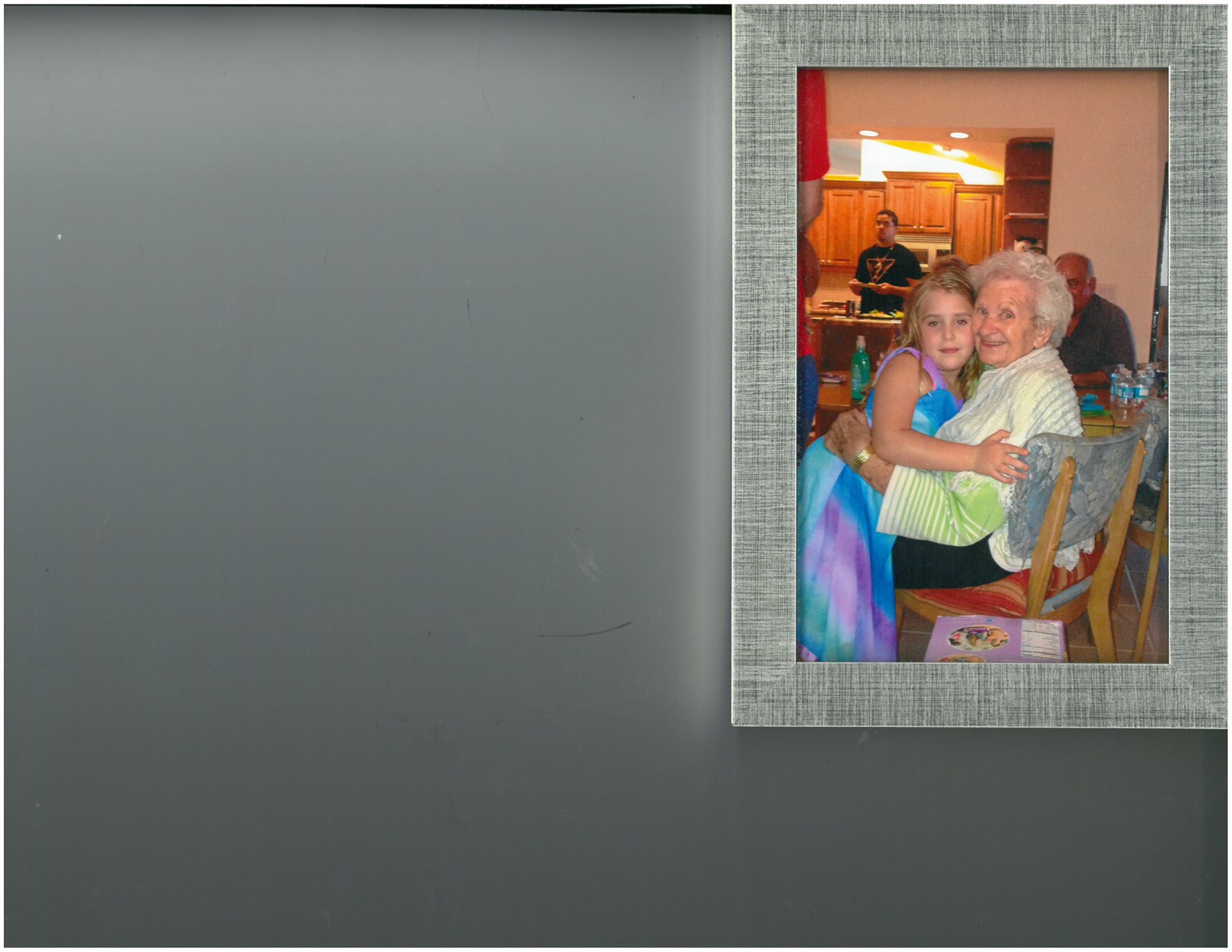 Obituary of Elaine Helen Marks