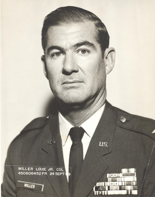 Avis de décès de Colonel Louie Miller Jr.
