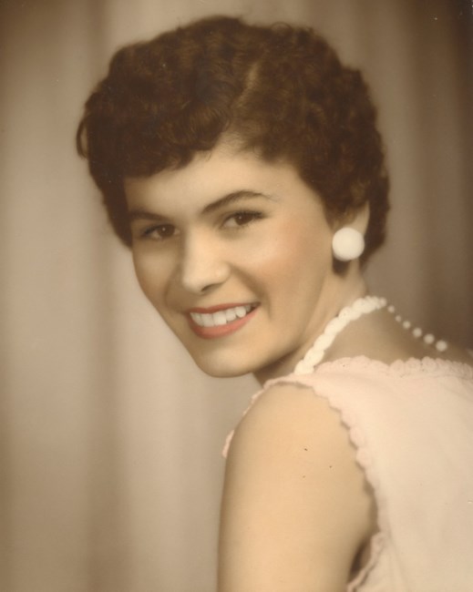 Obituary of Mary Louise Vallee