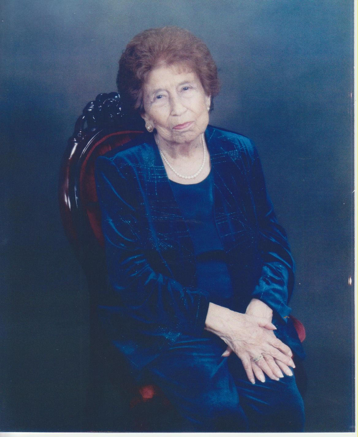 Obituary of Mary Estrada Valdez