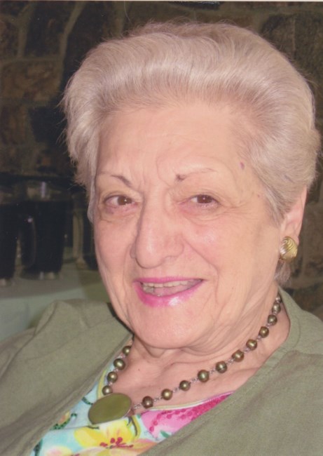 Obituary of Lucia Luisa Traugott