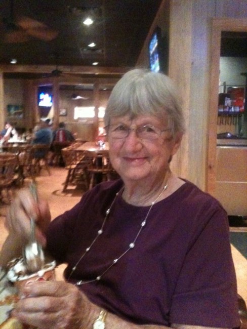 Obituary of Hilda Trahan Hofmeester