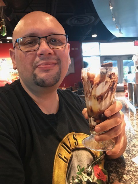 Avis de décès de Guadalupe "Wally" Deleon