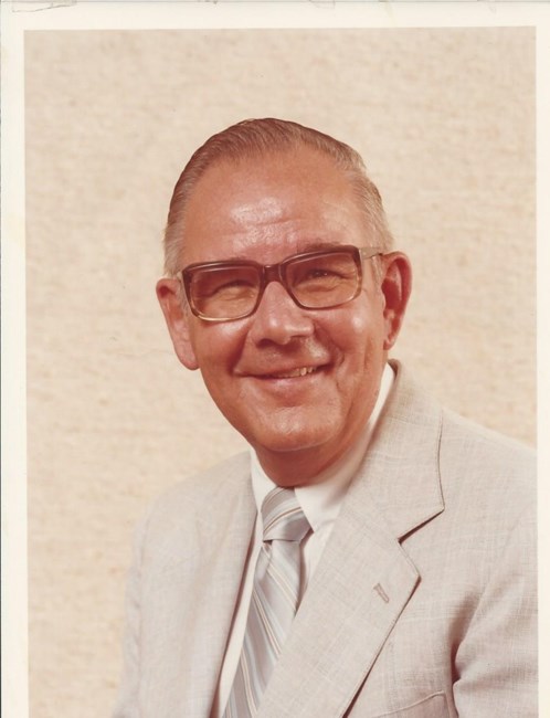 Obituary of Kenneth Charles Lucas