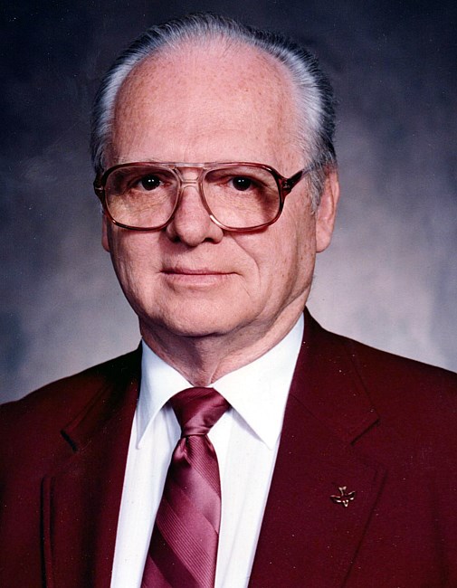 Obituary of Thomas Edward Lichenstein