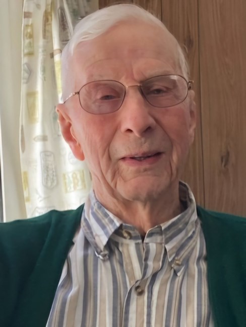 Obituary of Harry Dean Walker