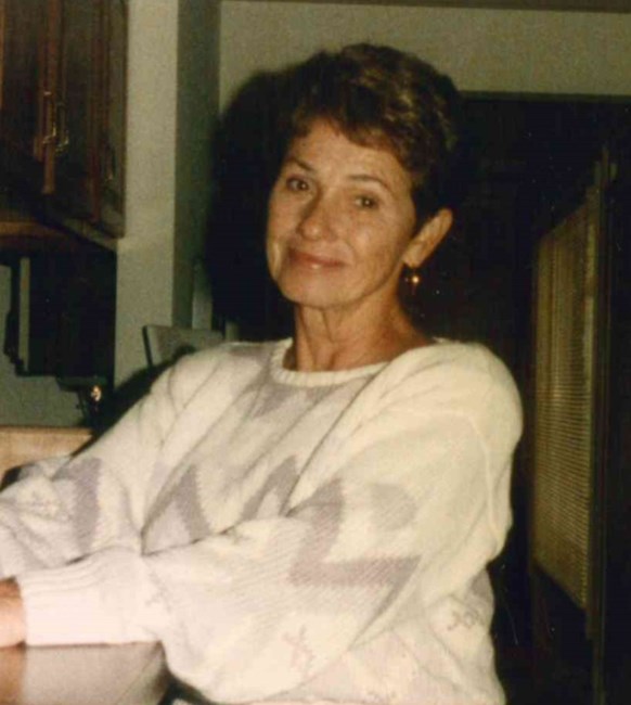 Avis de décès de Kay Irene Crowe