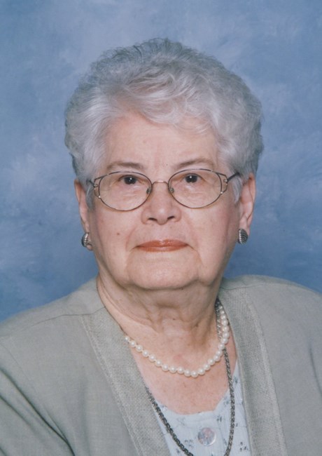 Obituary of Mrs Lestie Mozelle Smith Watson