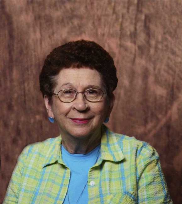 Obituary of Lola Her Grandchildren called her "Munner" M. Caldwell Ford