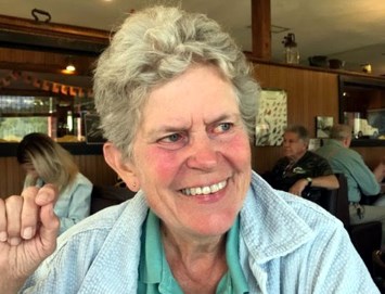Obituary of Ruth Almquist Sumner