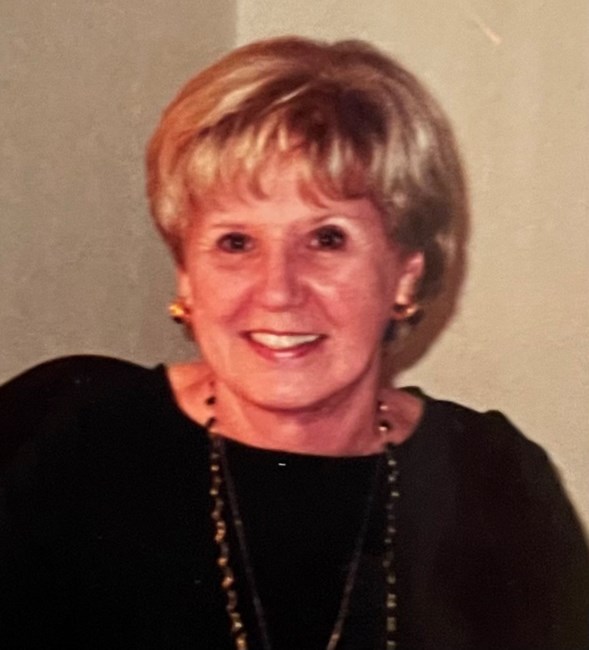 Obituary of Roberta "Bobbie" Russell