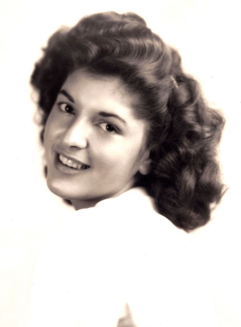 Obituary of Mary Helen Nicosia
