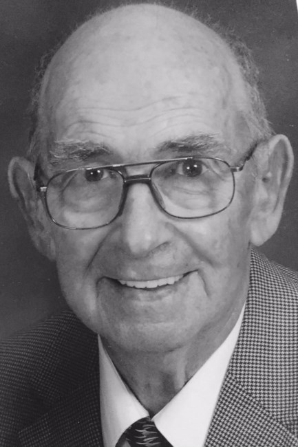 Obituary of Morris Lee Holcomb
