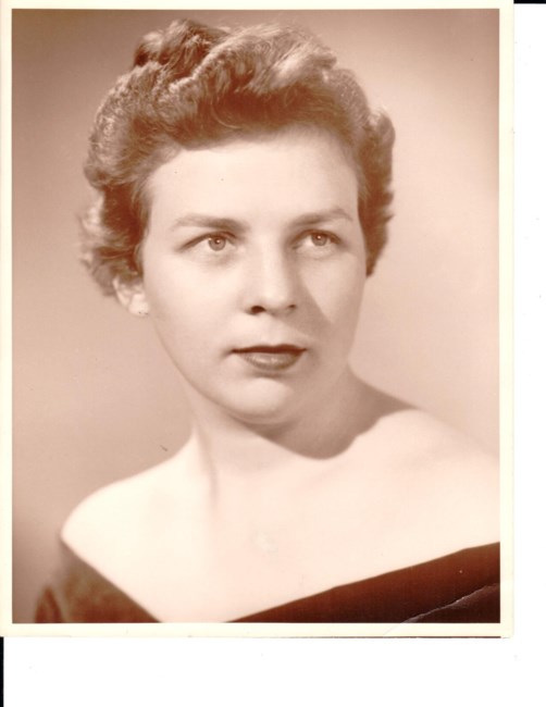 Obituary of Doris Mae Tomlin