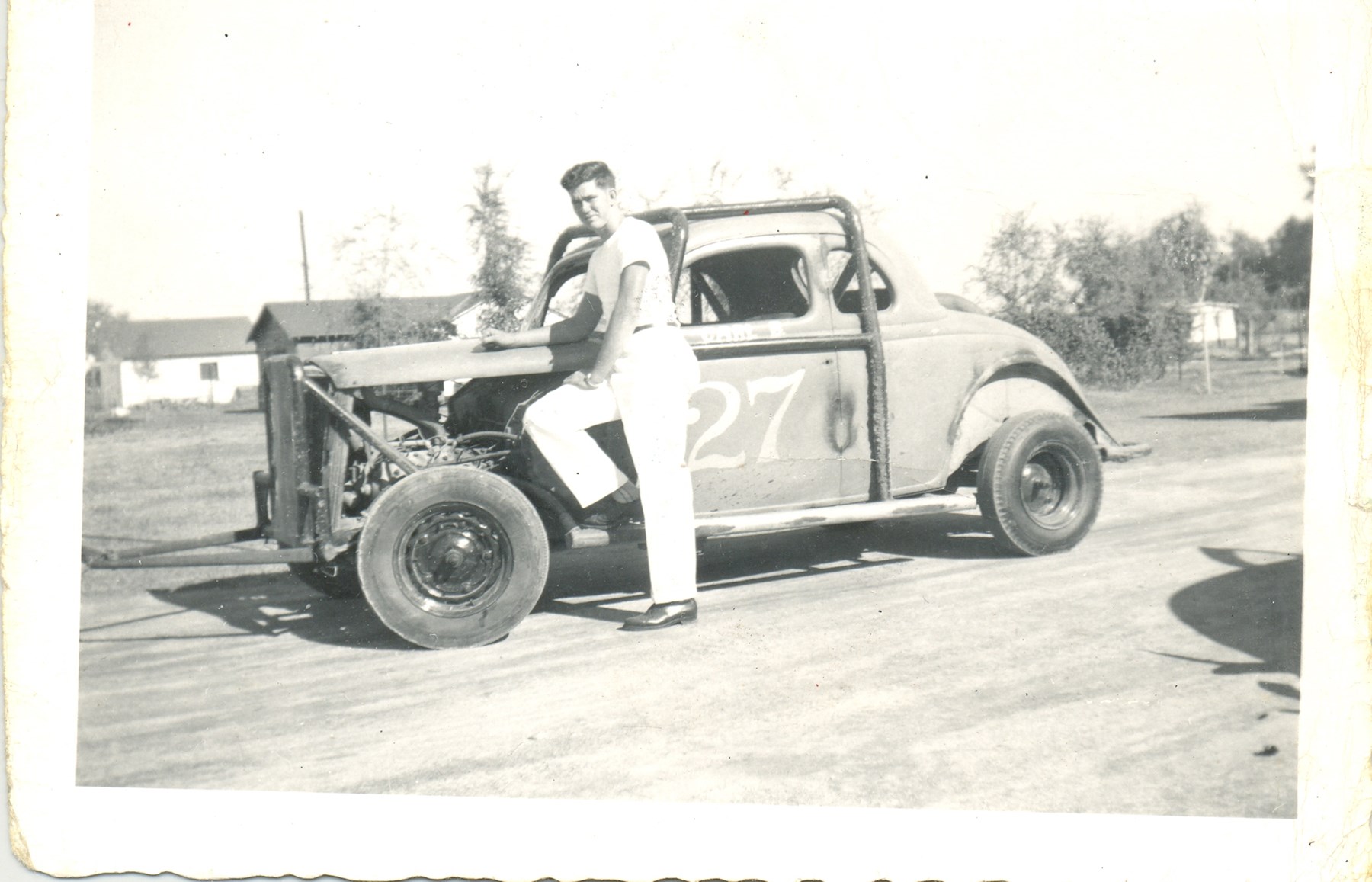 Obituary of Carl Ben May