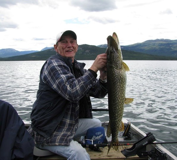 Obituary of Donald Bernard Vigneau