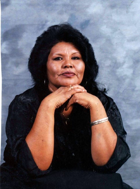 Obituary of Carmelita "Carmen" Delores Lloyd