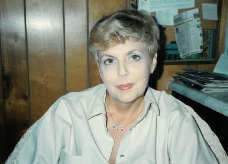 Obituary of Barbara Davis Nichols