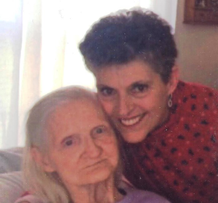 Obituary of Alice Napier Ahlstrom Hood