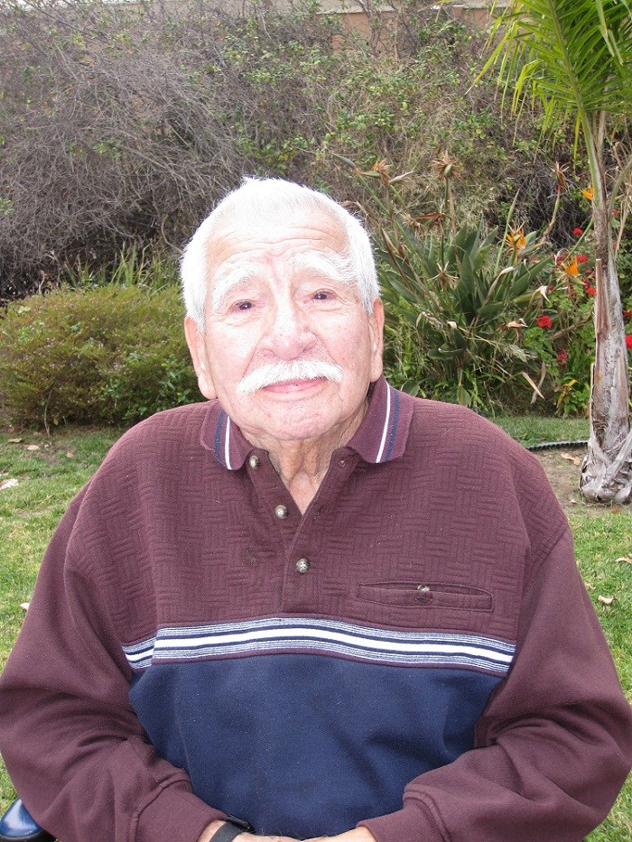 Obituary of Carlos "Chuck" Gomez