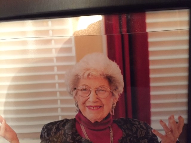 Obituary of Estelle Halpern