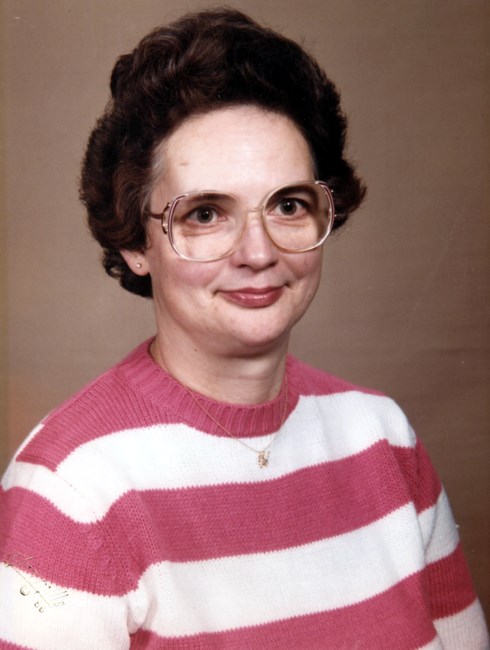 Obituary of Elaine Mae Fisher